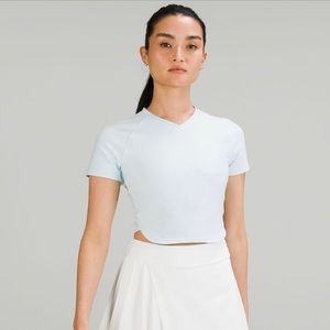 Lululemon Nulux cropped tennis short sleeve shirt